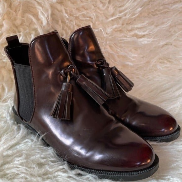 Zara Shoes - Zara Trafaluc Burgundy Chelsea Booties